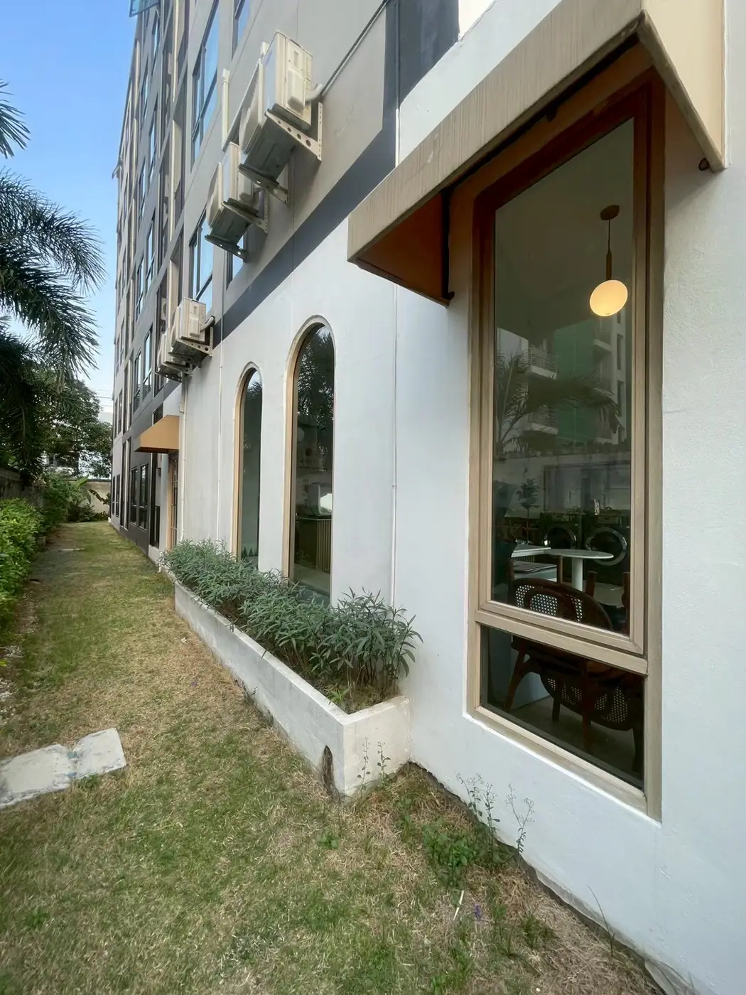 งานติดฟิล์มกรองแสงที่ KEEN Residence ประชาอุทิศ 45 รูปที่ 6