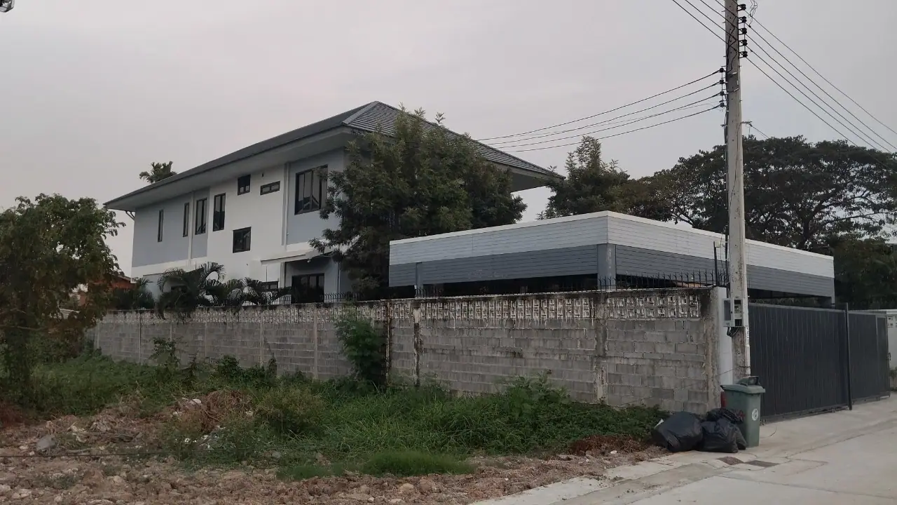 งานติดฟิล์มกรองแสงที่ ถ.ประเสริฐมนูกิจ แขวงลาดพร้าว รูปที่ 4