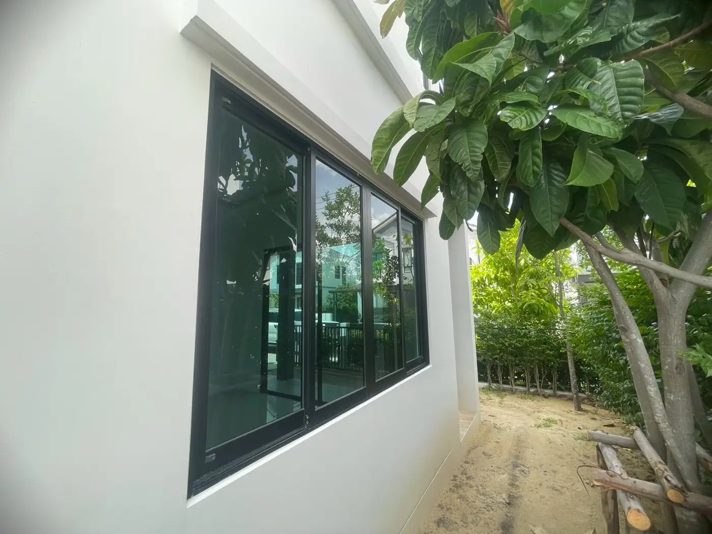 งานติดฟิล์มกรองแสงที่ บางคูวัด อำเภอเมืองปทุมธานี รูปที่ 2