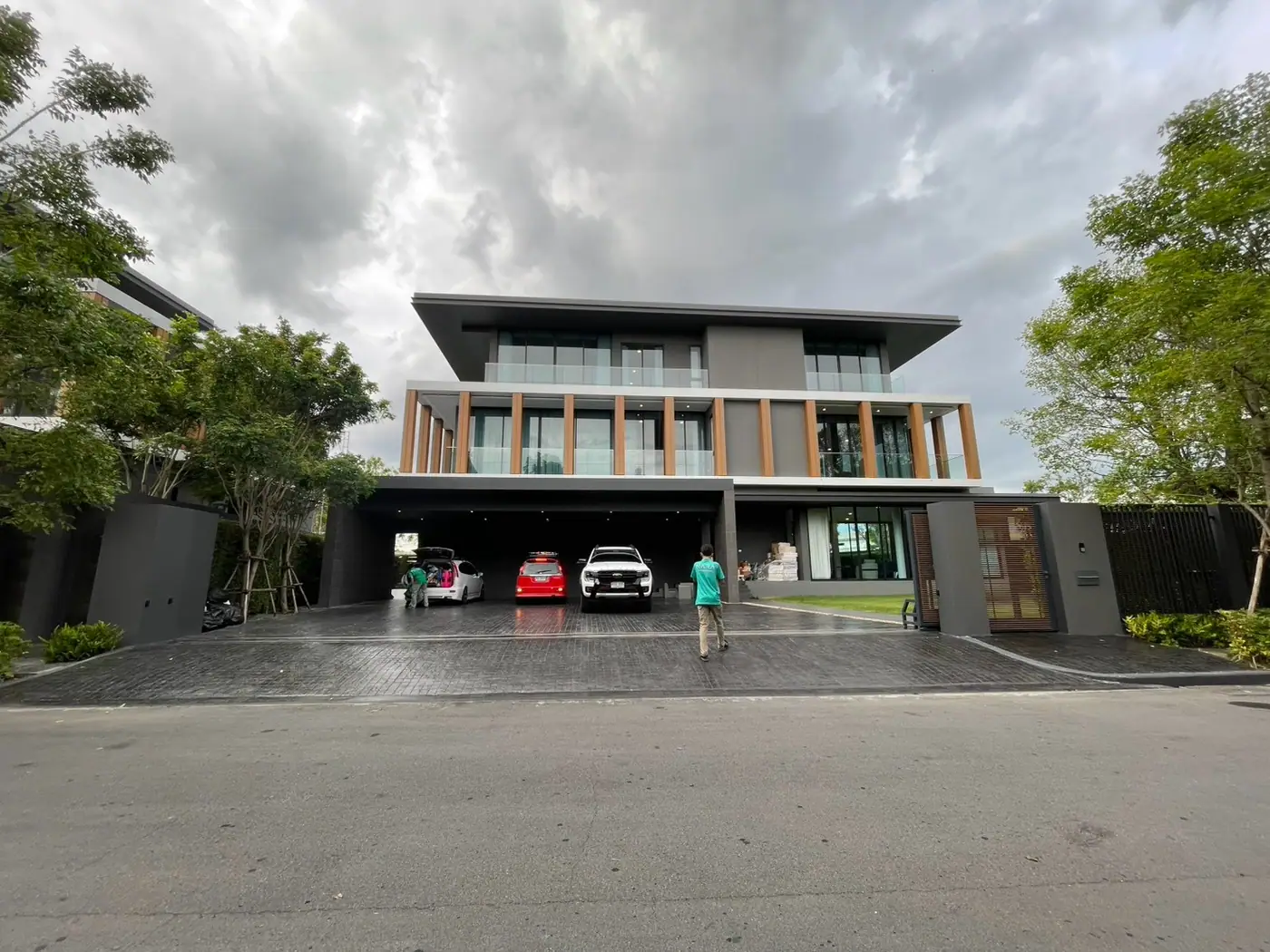 งานติดฟิล์มกรองแสงที่ บ้านอิสระ บางนา หลังที่ 2 รูปที่ 5