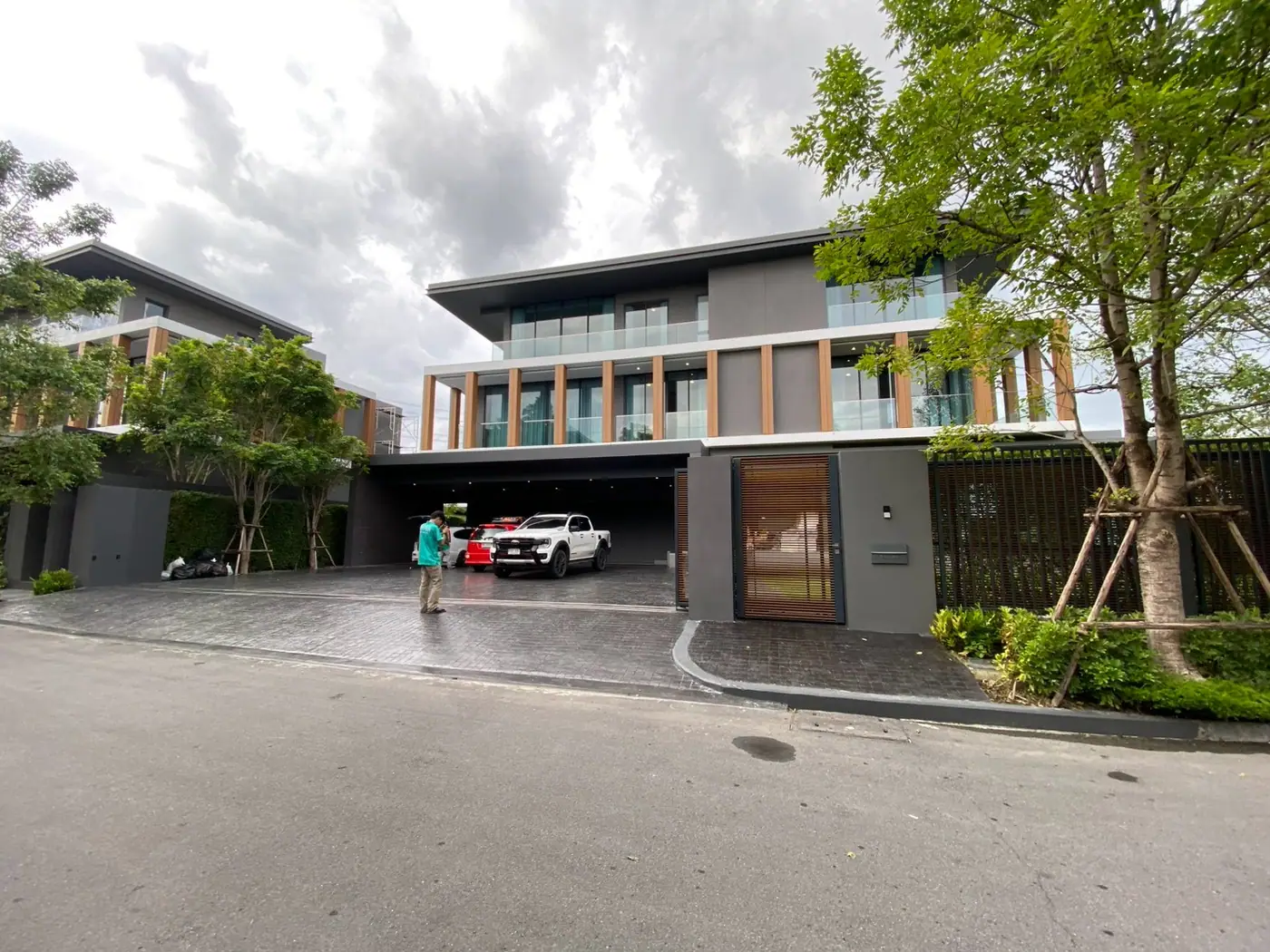 งานติดฟิล์มกรองแสงที่ บ้านอิสระ บางนา หลังที่ 2 รูปที่ 8