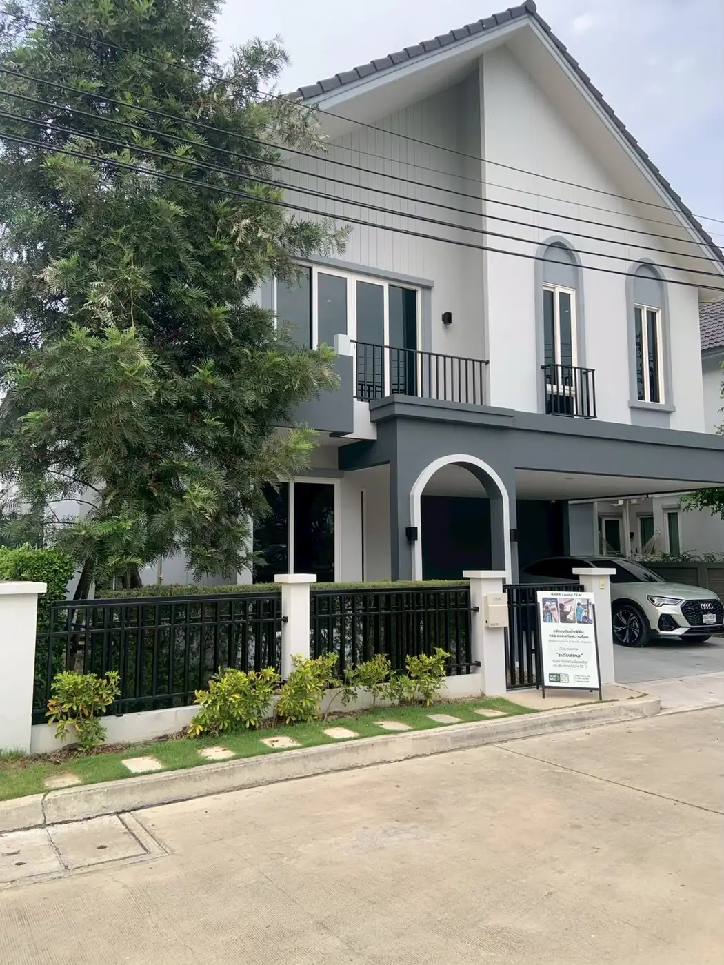 งานติดฟิล์มกรองแสงที่ มบ CHEREAราชพฤกษ์-เจษฎาบดินทร์ รูปที่ 8