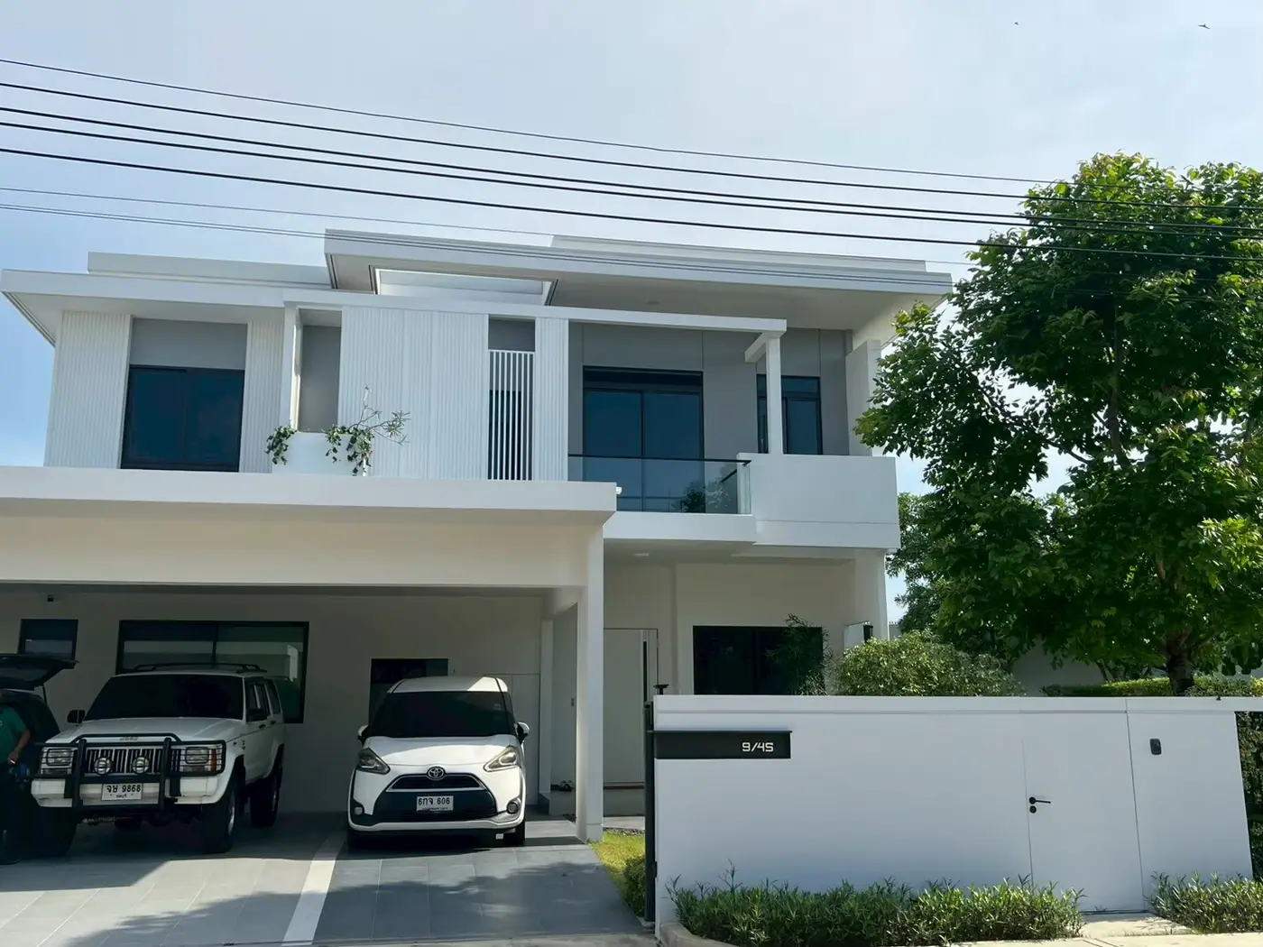 งานติดฟิล์มกรองแสงที่ มัณฑนา มอเตอร์เวย์ – พระราม 9 รูปที่ 3