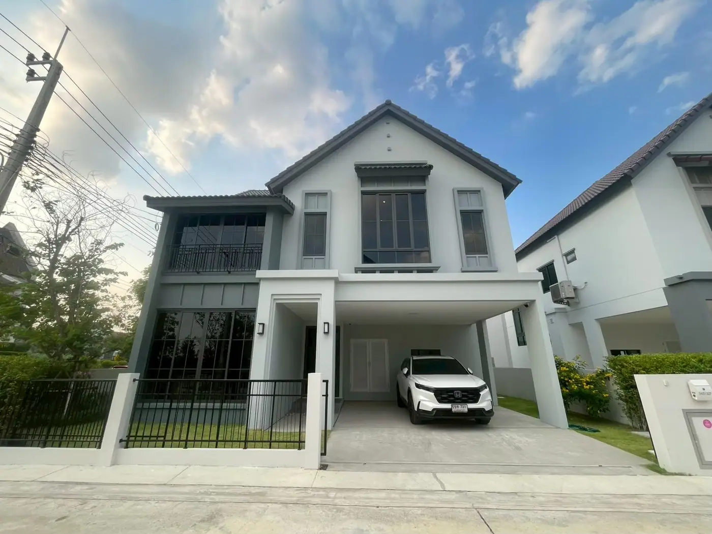 งานติดฟิล์มกรองแสงที่ สราญสิริ - ประชาอุทิศ 90 รูปที่ 5
