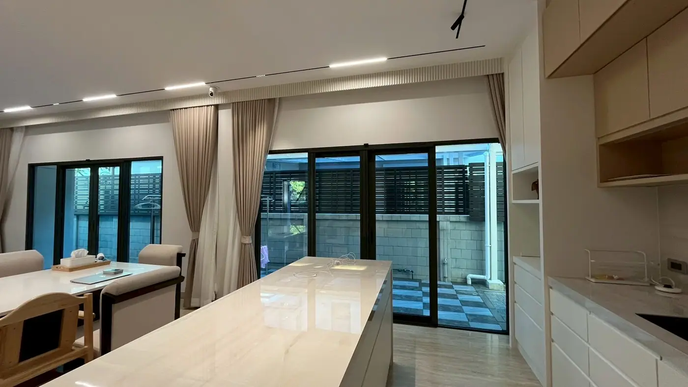งานติดฟิล์มกรองแสงที่ หมู่บ้าน The City ติวานนท์-งามวงศ์วาน รูปที่ 3