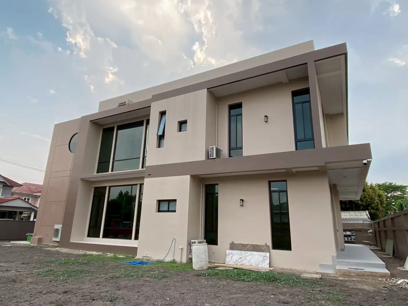 งานติดฟิล์มกรองแสงที่ หมู่บ้าน ฟอร์เรชวิวล์ รูปที่ 3