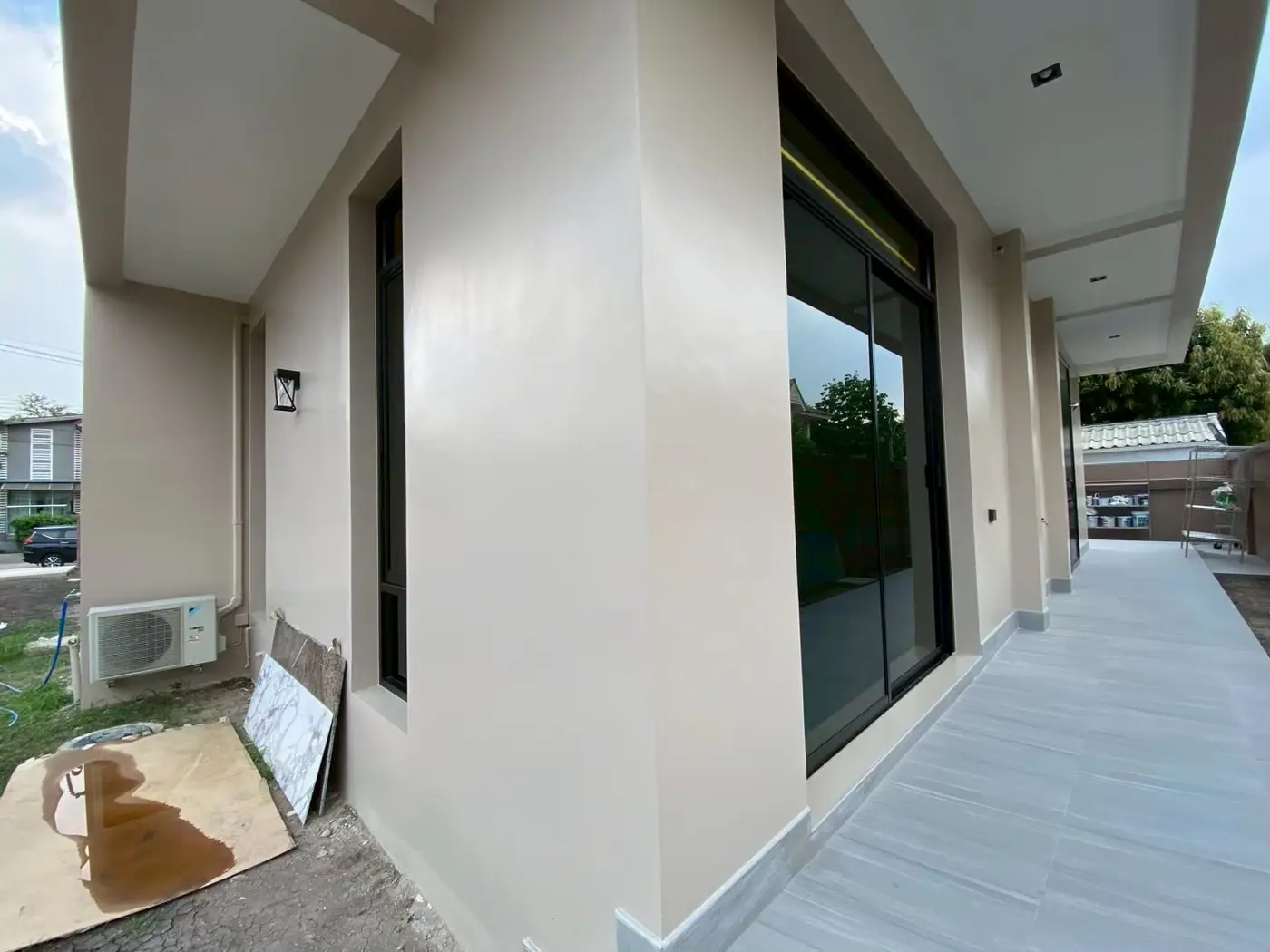 งานติดฟิล์มกรองแสงที่ หมู่บ้าน ฟอร์เรชวิวล์ รูปที่ 4