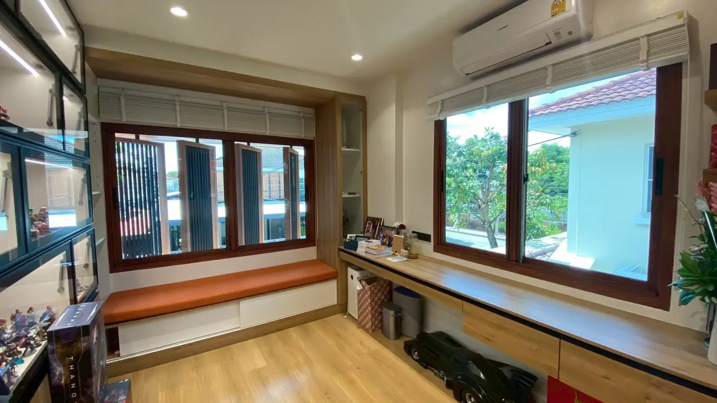 งานติดฟิล์มกรองแสงที่ หมู่บ้านชัยพฤกษ์ บางบัวทอง รูปที่ 4