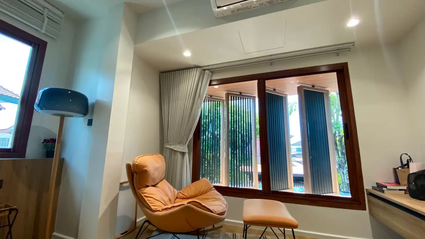 งานติดฟิล์มกรองแสงที่ หมู่บ้านชัยพฤกษ์ บางบัวทอง รูปที่ 8