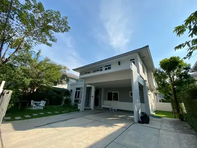 งานติดฟิล์มกรองแสงที่ หมู่บ้านมัณฑนาบางนา-วงแหวน