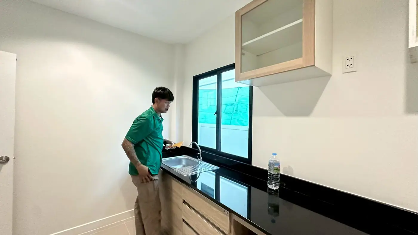 งานติดฟิล์มกรองแสงที่ หมู่บ้านมิตติ ลำลูกกา รูปที่ 8