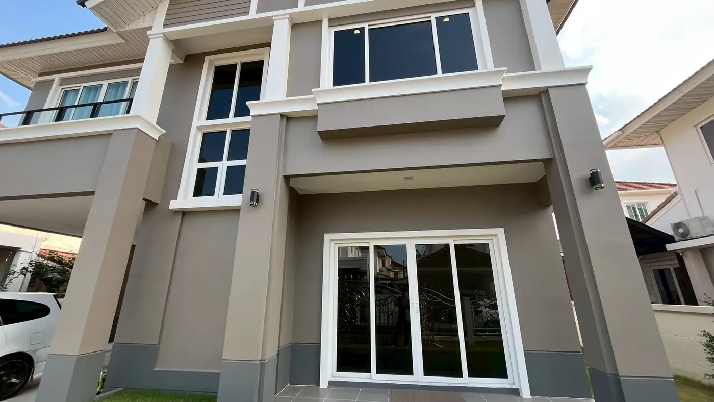 งานติดฟิล์มกรองแสงที่ หมู่บ้านเพอร์เฟคเพลส 1 ซอย 4 รูปที่ 4
