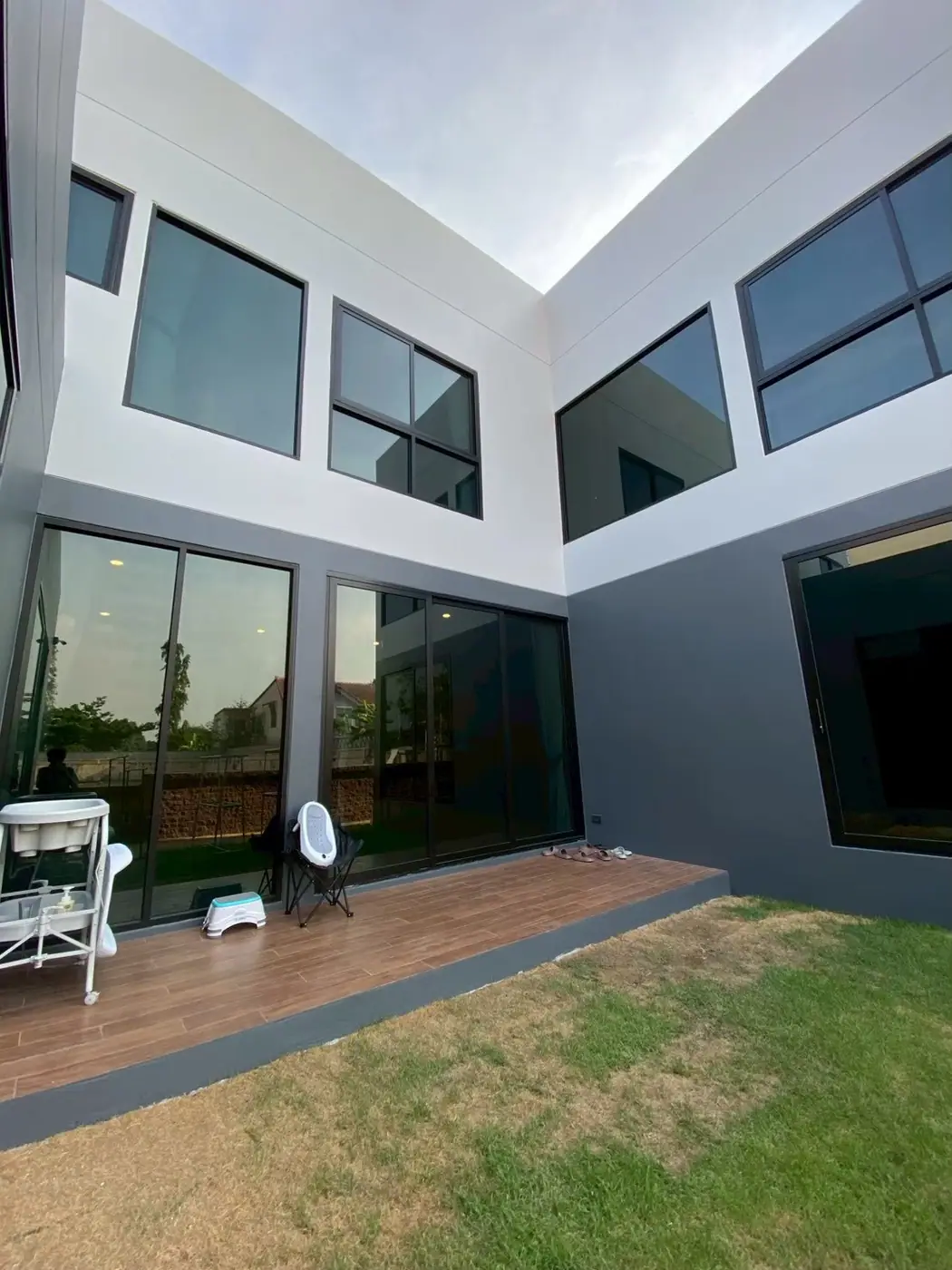 งานติดฟิล์มกรองแสงที่ หมู่บ้านแกรนด์ รูปที่ 3