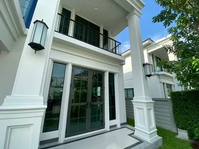 งานติดฟิล์มกรองแสงที่ โครงการเศรษฐสิริ งามวงศ์วาน